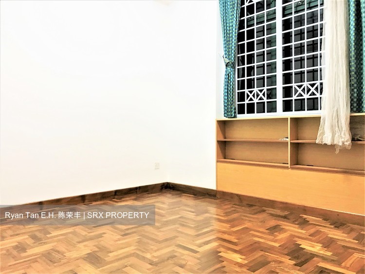 Hillview Green (D21), Condominium #203368941